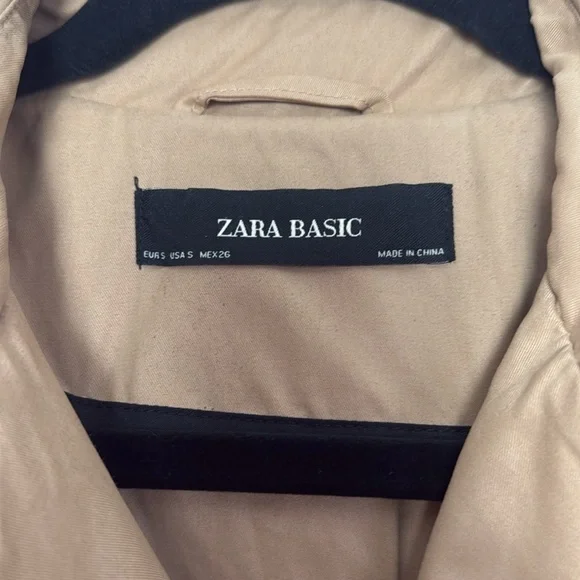 ZARA Basic Camel Color Trench Coat with Buttons down the Back Size Small - Picture 4 of 9